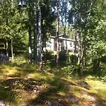 Aeijaelaen Rusti Paratiisisaari ناتالي