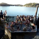 Aeijaelaen Rusti Paratiisisaari