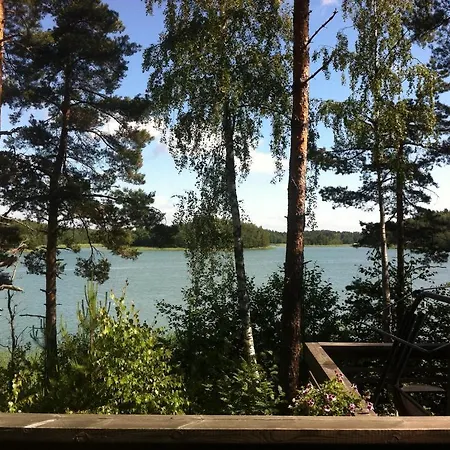 Aeijaelaen Rusti Paratiisisaari * Naantali