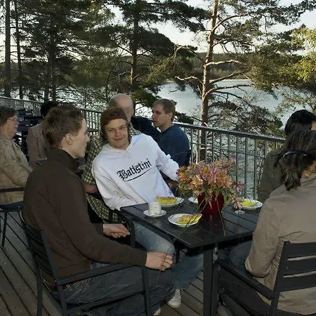 Aeijaelaen Rusti Paratiisisaari *