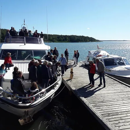 Aeijaelaen Rusti Paratiisisaari Holiday home Naantali
