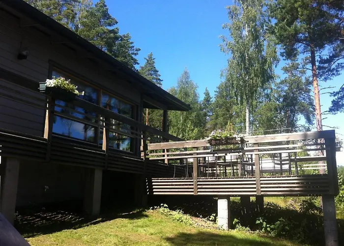 Aeijaelaen Rusti Paratiisisaari Nyaraló Naantali