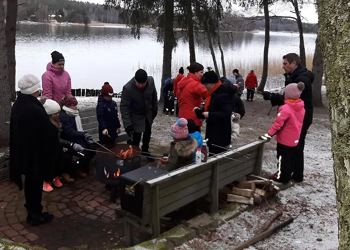 別荘 Aeijaelaen Rusti Paratiisisaari *