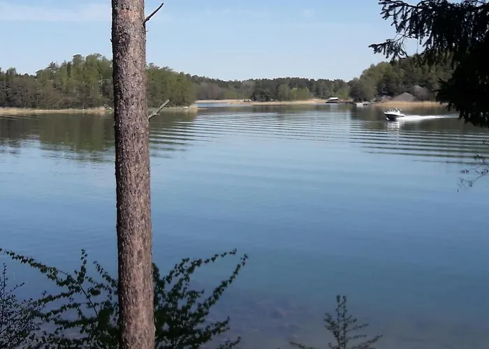 Aeijaelaen Rusti Paratiisisaari Nyaraló *