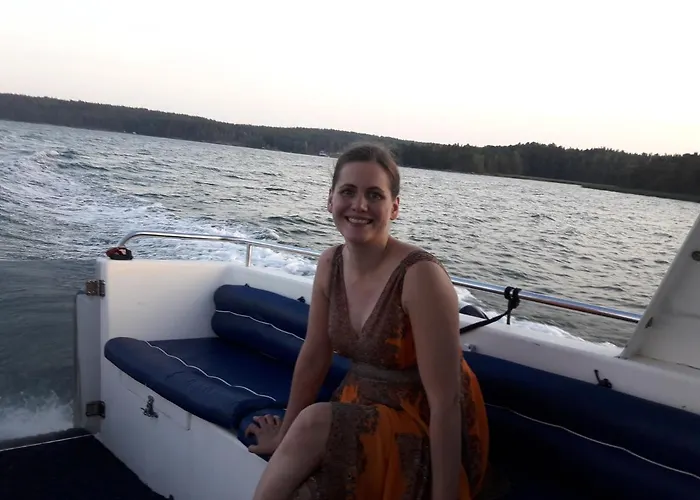 度假居 艾依兰罗斯迪天堂岛度假屋 *